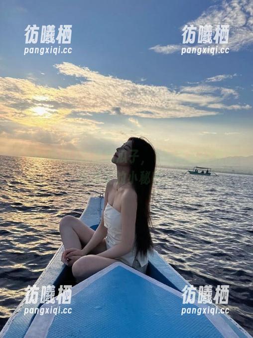 17c吃瓜 在线嗑瓜子,17c吃瓜让我忘却现实的小秘密。