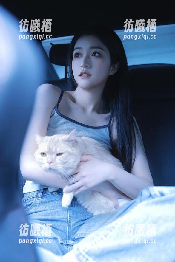 51cg吃瓜 旅途中遇到的入口都被51cg吃瓜导航统统包了,我现在就是一名无所事事的吃瓜观众啊