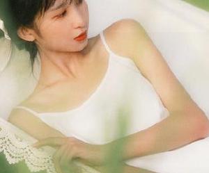 每日观看51cg吃瓜网，感受瓜田的奇妙之旅，心情也是瓜一样的丰富！