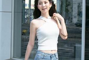 一秒钟前我还是个安静的美男子，打开51吃瓜群众网站后……