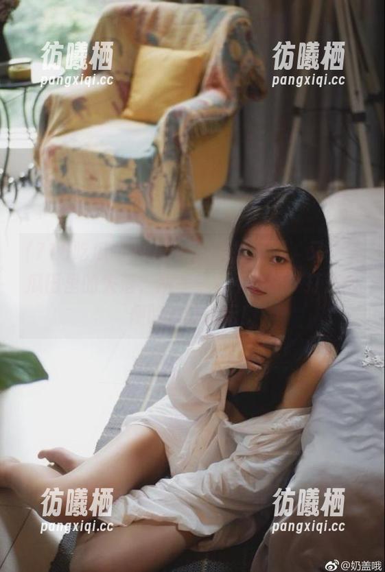 718吃瓜网 718吃瓜网打不开,又一场瓜田里的失落,所幸我永不迷路,打开随便的八卦论坛!