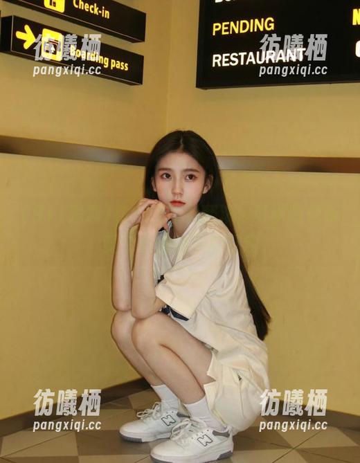 911黑料 在911黑料翻滚,可以顺便享受个免费的午后好戏