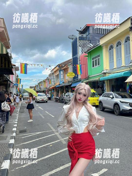 91i吃瓜 91i吃瓜苹果版:让你在上下班的路上也能一边走一边‘嗑瓜子’!