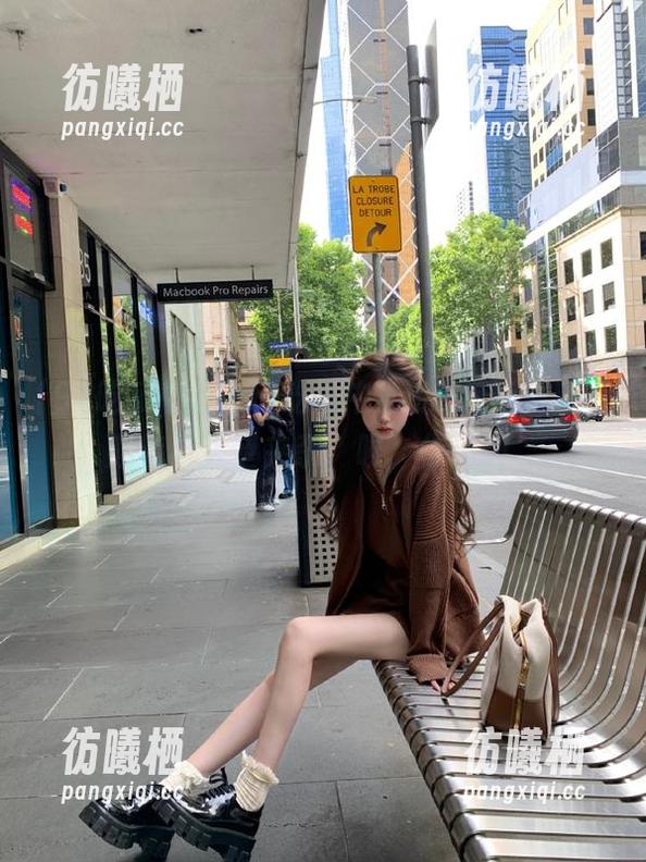 91吃瓜中心 91吃瓜中心的ios版更新,期待与失望夹杂,唉,你懂的。