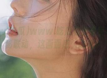 www.吃瓜和安卓手机的神秘联动，这画面感，嘿嘿！