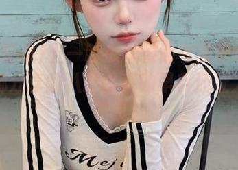 五一吃瓜苹果版专属纪录：今天娜娜分享的八卦比我的早餐还让人消化不良！