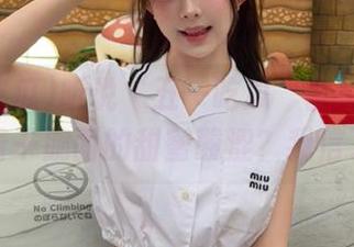 听说“五一吃瓜”首页的入口藏着干脆面的甜蜜酸涩？我信了！