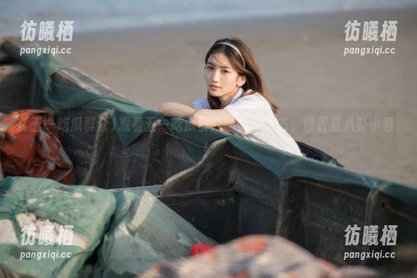 五一吃瓜群众 观看五一吃瓜群众的实时动态,像置身八卦小巷!