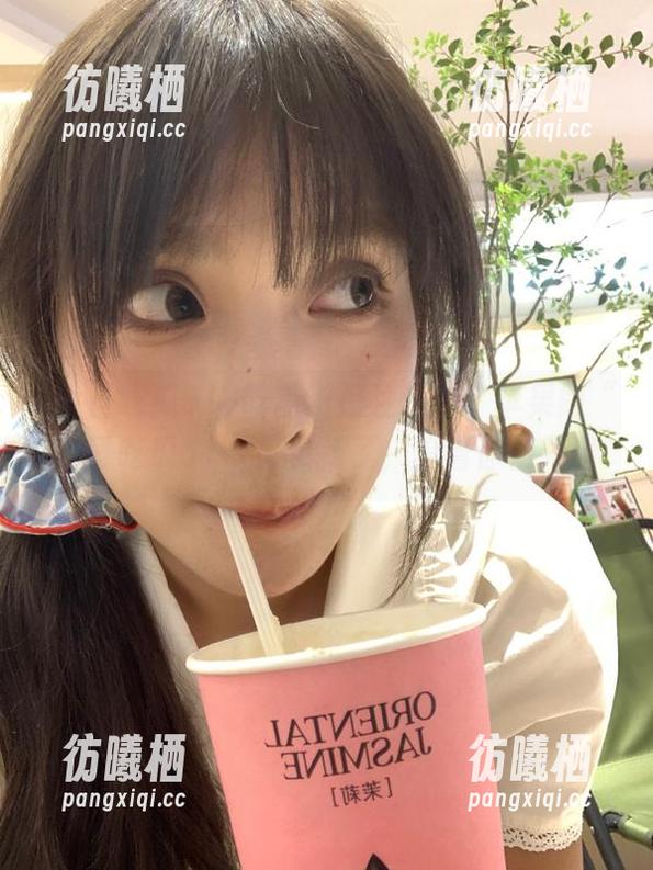 今日吃瓜51 吃瓜粉们注意啦!苹果版“今日吃瓜51”又更新了,等着你们开撕