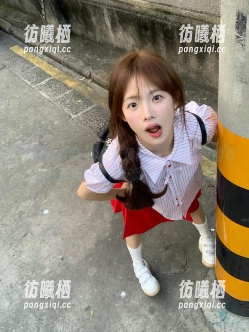 今日吃瓜网 今日吃瓜网51cl:官网的每条动态都仿佛在拉低我智商的曲线
