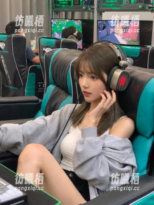 吃瓜17 抢先看!安卓的“吃瓜17网”上满是八卦的余味