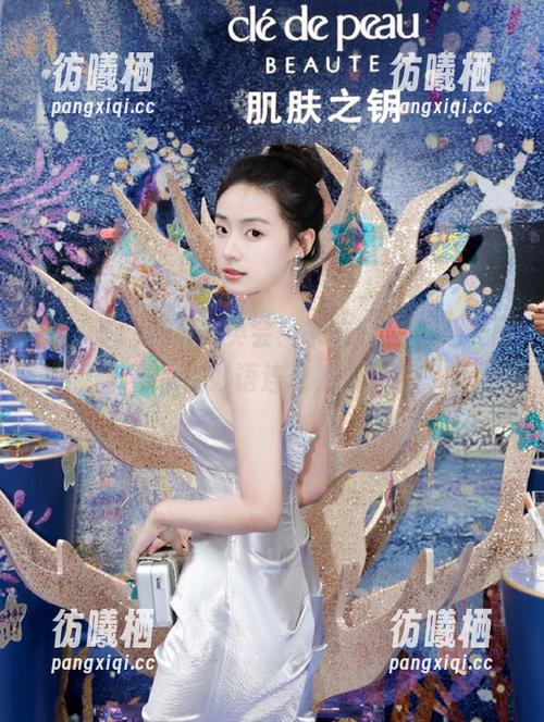 吃瓜51 黑料群英会!来吃瓜51,感受国产黑人的妙语连珠,免费哦!