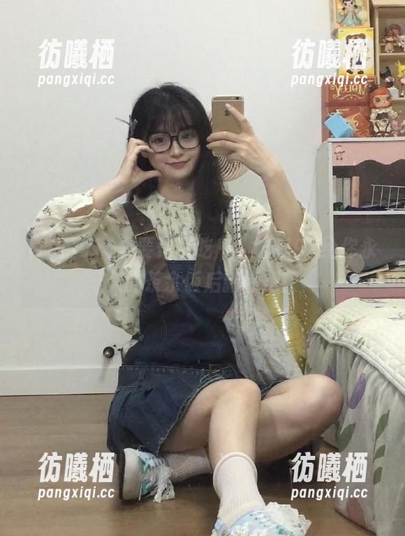 吃瓜91 只要你爱吃瓜,吃瓜91给你永久的茶余饭后新怀抱!