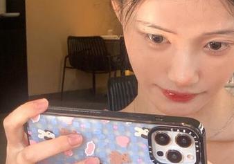 吃瓜大本营在线，feel我码字的时候你就来吃瓜啦