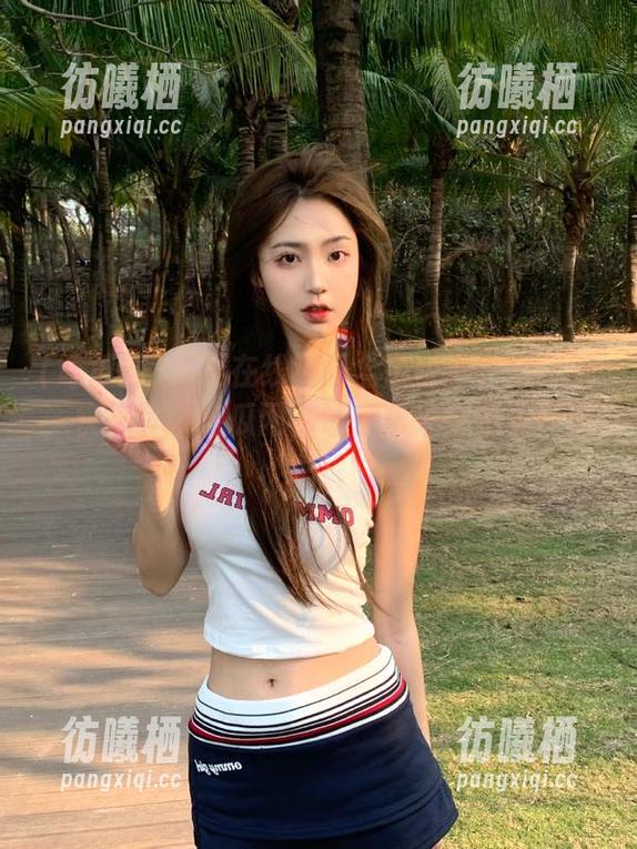 吃瓜网 想要在线观看全城瓜事?别犹豫,快来登录吃瓜网,让欢乐来得更猛烈些吧!