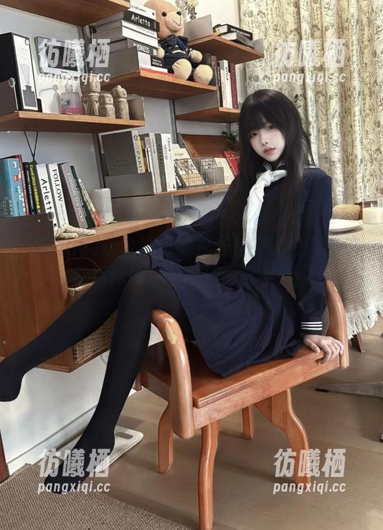 吃瓜网 听说好瓜能提升社交能力?来这吃瓜网地址下载,浏览不停!