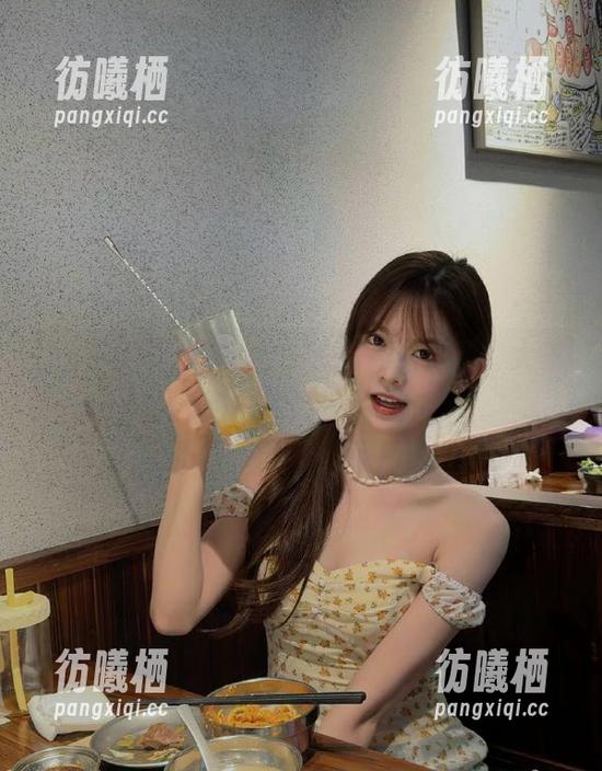 吃瓜网 想问问,在线点开吃瓜网,大家的反应都是…?
