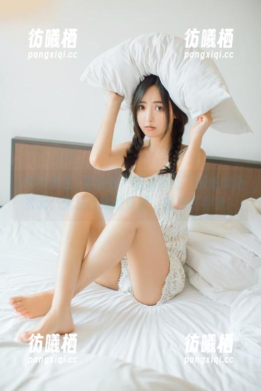 吃瓜网红 穿越到“吃瓜网红”网站的新次元,无法自拔的奇遇,意外还蛮赞!