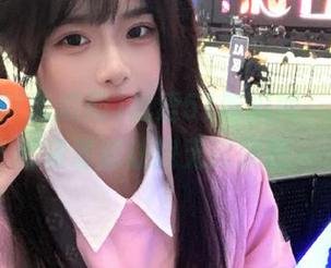 我爱51吃瓜网，因为它的资源能让我无限联想～