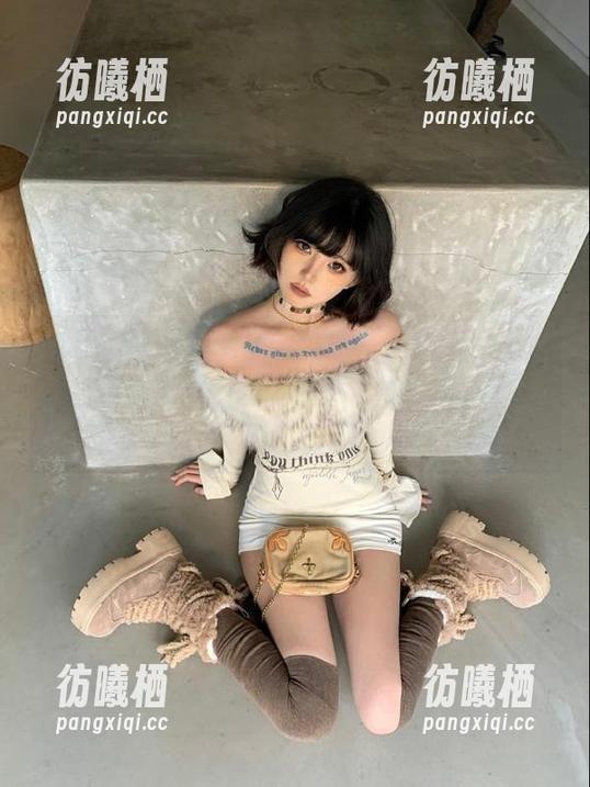 明星黑料 “明星黑料”网站视频大集合,怕是编剧都要自愧不如,真实版本的荧幕剧!