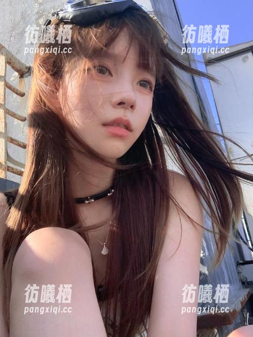 黑哥冲料 黑哥冲料的那个网址,我一不小心狂点了十次!