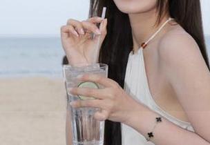 在998su黑料吃瓜网在线溜达，轻松发现隐藏的八卦站点