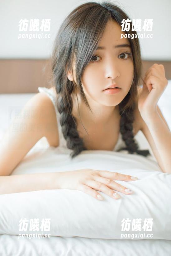 黑料吃瓜网 黑料吃瓜网51苹果版:导航里的美食居然是八卦?!这也太疯狂了吧!