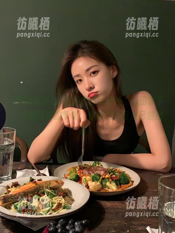 黑料福利社 最新黑料福利社,瓜田李下,大饱眼福的节奏,你隔空的目光已被捕捉!